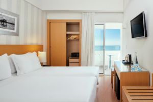 Hotel Dom Jose Beach
