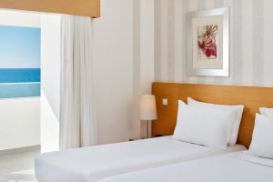 Hotel Dom Jose Beach