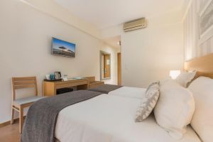 Hotel Dom Jose Beach