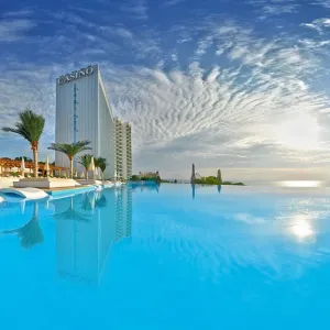 Hotel International Hotel Casino and Tower Suites