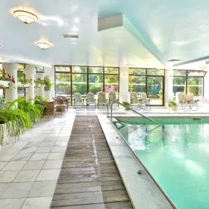 Hotel Estreya Residence