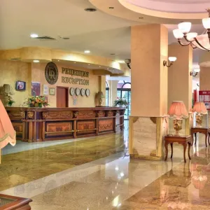 Hotel Estreya Residence