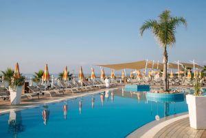 Hotel Asterias Beach