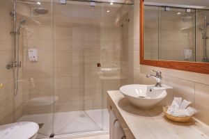 Hotel GHT Neptuno Tossa and Venus SPA