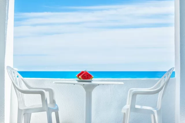 Faros Apartments