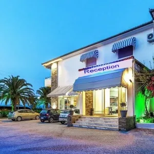 Port Marina Hotel