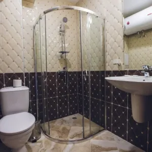 Avenue Deluxe