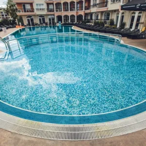 Avenue Deluxe