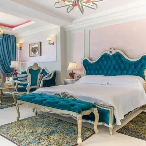 Hotel Phoenicia Royal