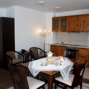 Elegant Lux Aparthotel