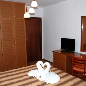 Elegant Lux Aparthotel