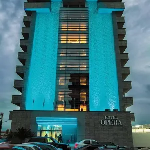 Hotel Opera Mamaia