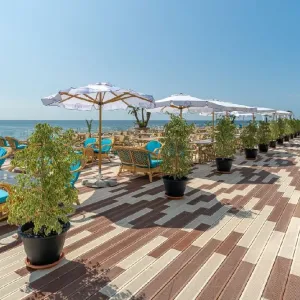 Hotel Mera Onix