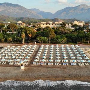 Lucida Beach Hotel