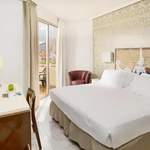 Hotel H10 Las Palmeras