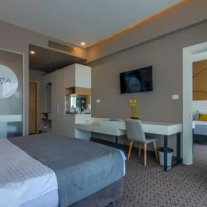 Nyota Hotel Mamaia