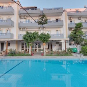 Hotel Marirena