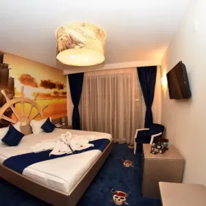 Hotel Pirates Resort