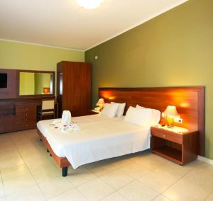Esmeralda Hotel