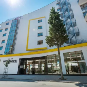 Best Western Plus Premium INN