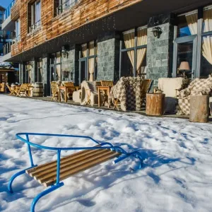 Cornelia Apartment Complex