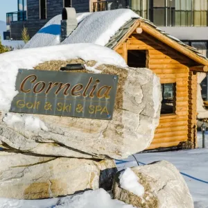 Cornelia Apartment Complex