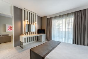 Dosinia Luxury Resort