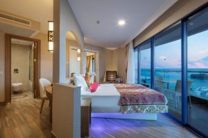 Hotel Granada Luxury Resort Okurcalar