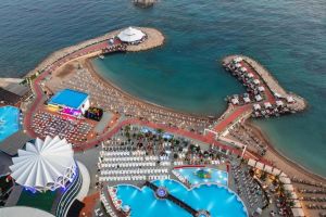 Hotel Granada Luxury Resort Okurcalar