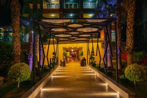 Hotel Senza Grand Santana