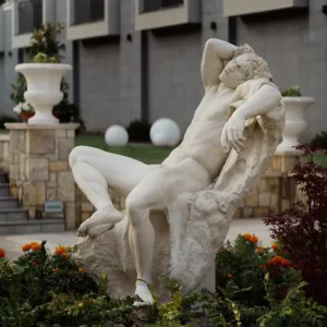 Astor Garden