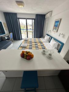 Kassavetis Studios and Apartments