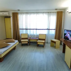 Hotel Adria Saturn