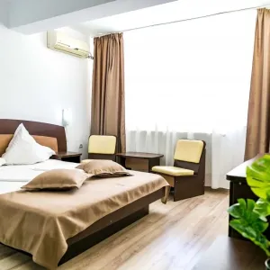 Hotel Adria Saturn