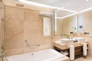 GF Victoria Hotel