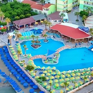 Eri Beach Hotel