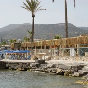 Eri Beach Hotel