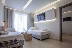 Melrose Hotel