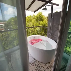 Red Ginger Chic Resort