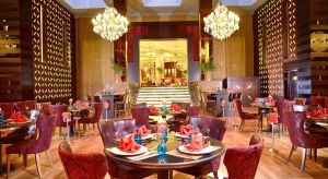 Albatros White Beach Hotel