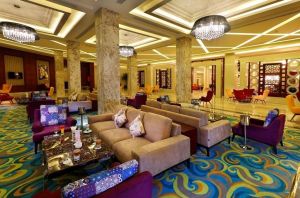 Albatros White Beach Hotel