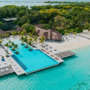 Hotel Paradise Island Resort and Spa
