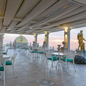 White Gold Hotel