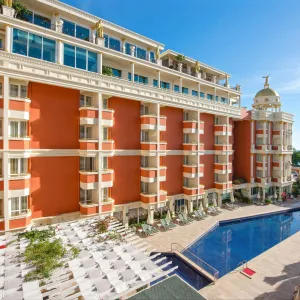 White Gold Hotel