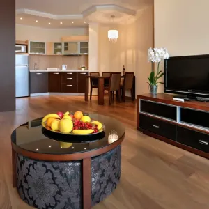 Golden Line Aparthotel (GS)