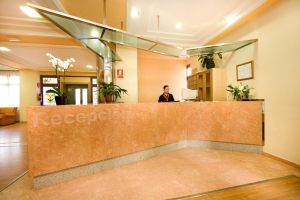 Hotel Monarque Cendrillon