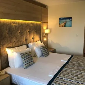 Hotel Royal Bay Resort
