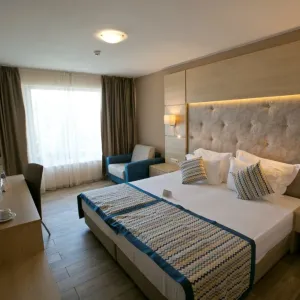 Hotel Royal Bay Resort