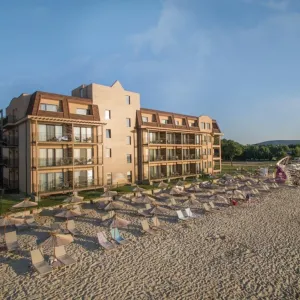 Hotel Effect Algara Beach