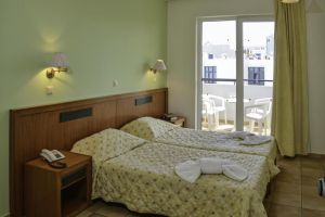 Hotel Lefkoniko Beach